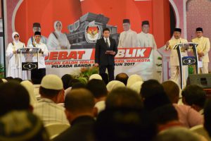 Debat Cawalkot Banda Aceh dimulai