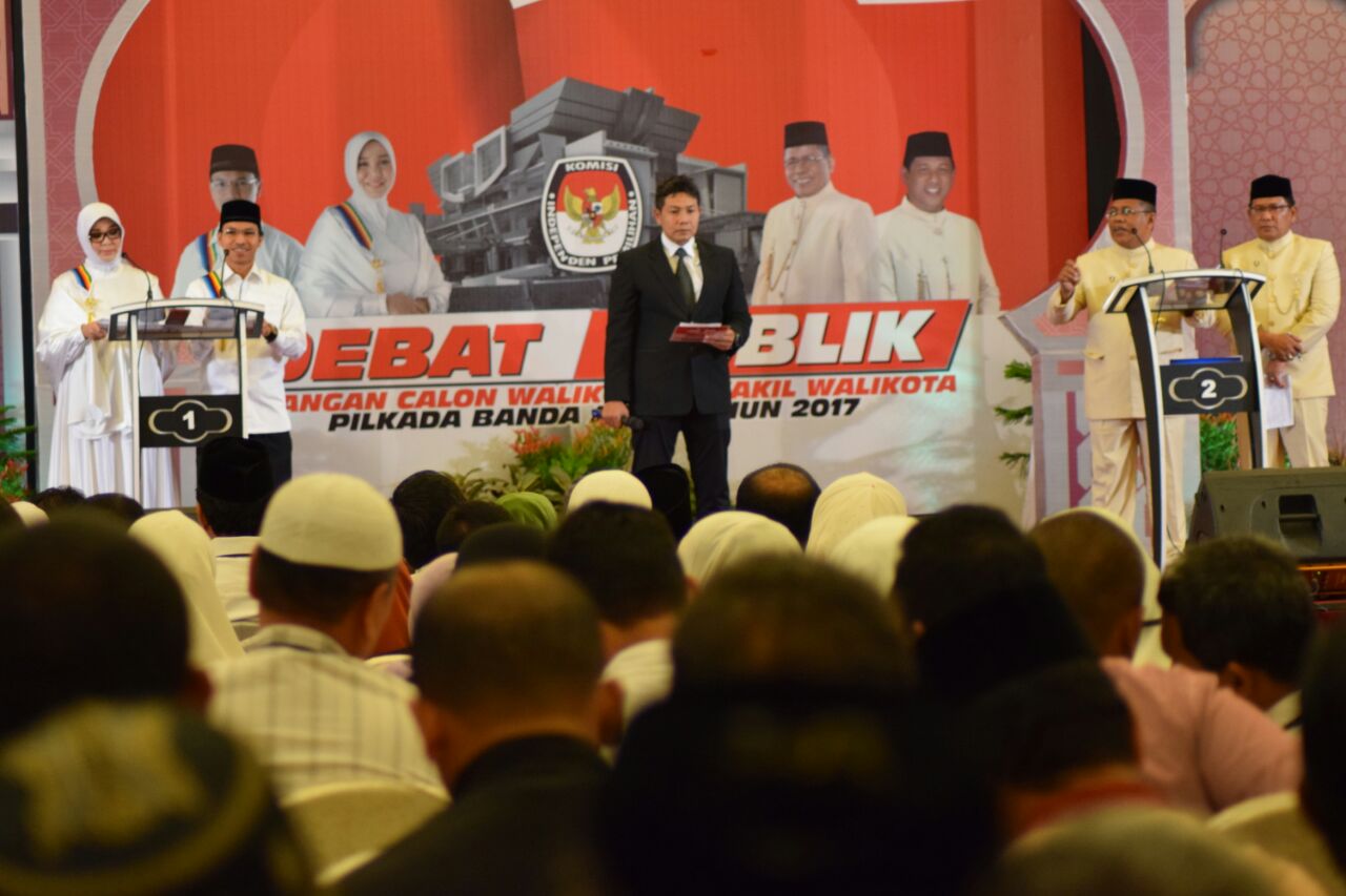 Debat Cawalkot Banda Aceh dimulai