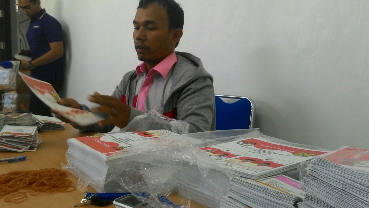 KIP Abdya belum lipat kertas suara