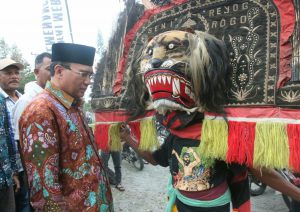 Tiba di Bener Meriah, Nasaruddin disambut Reog Ponorogo