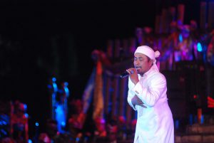 Raffly Kande dan Peggy Melati galang dana di Qatar
