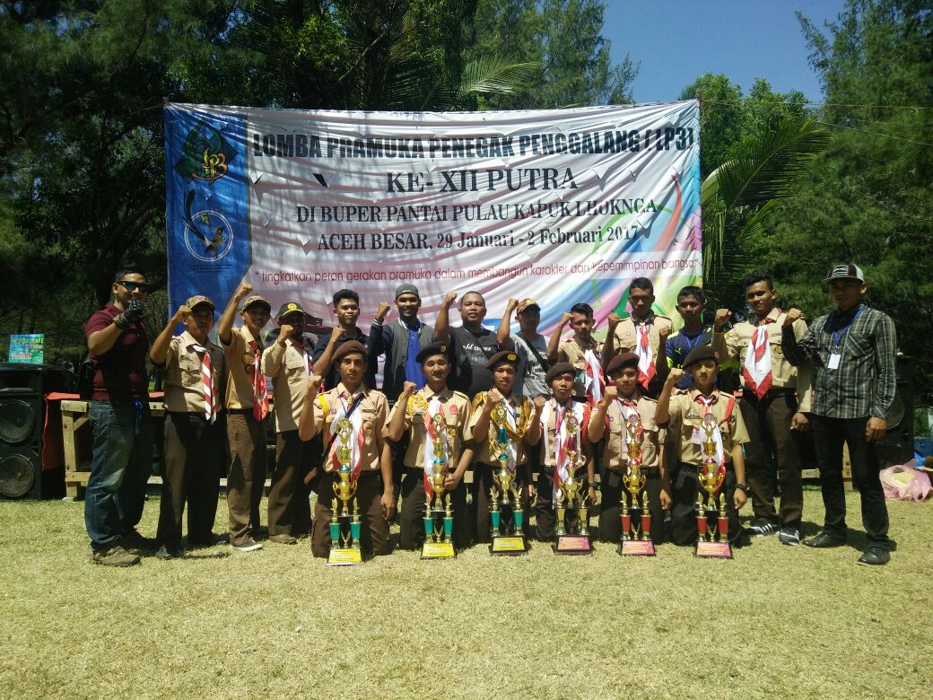 Pesantren Al Manar juara umum lomba pramuka se-Aceh