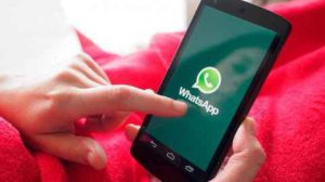 WhatsApp siapkan fitur pemberitahu status teman