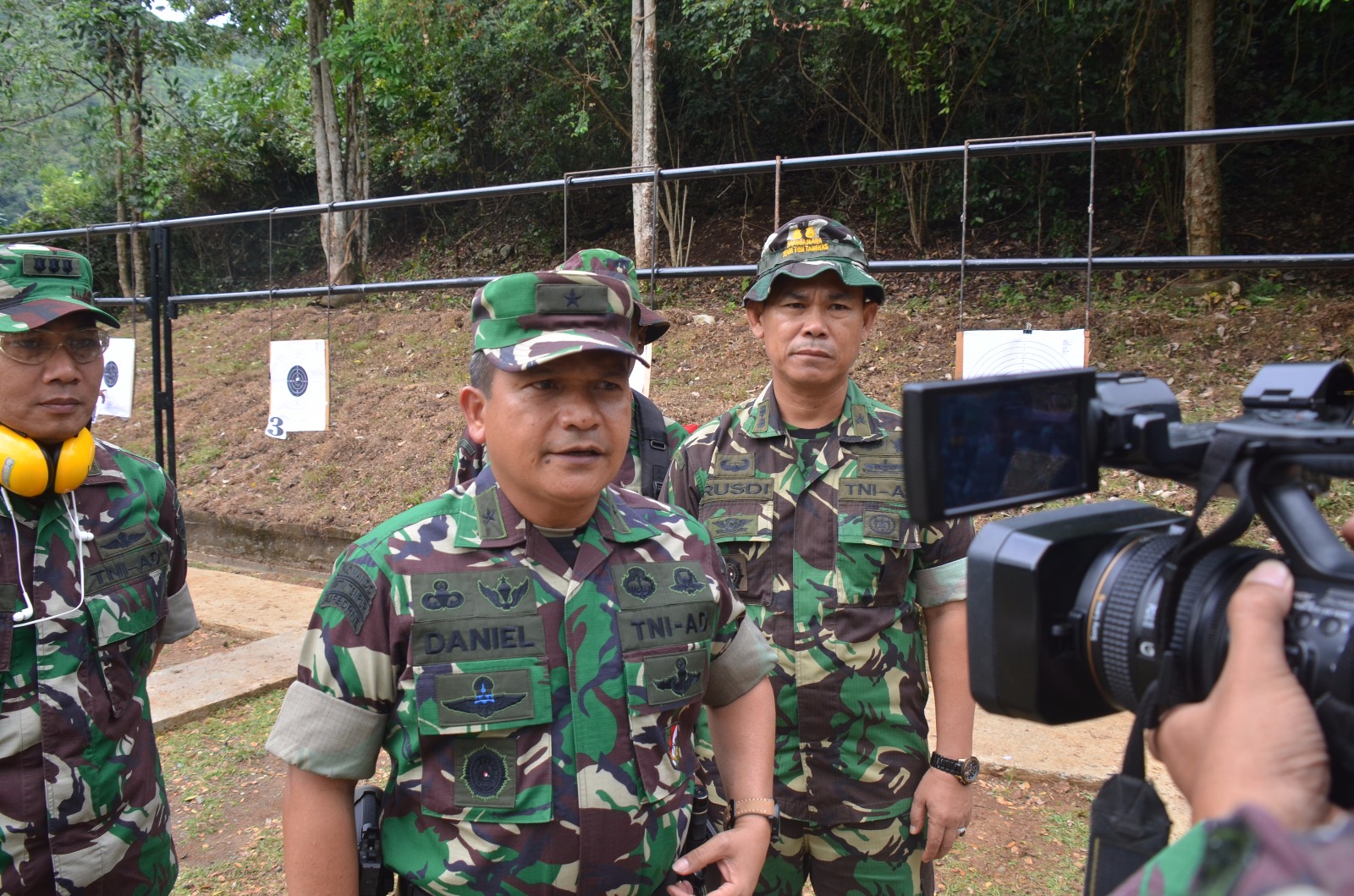 Seluruh Perwira dan Kowad diminta untuk Jago nembak pistol