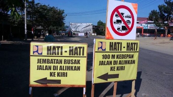 Kendaraan dari Medan tak diperbolehkan lewati jembatan Krueng Tingkeum