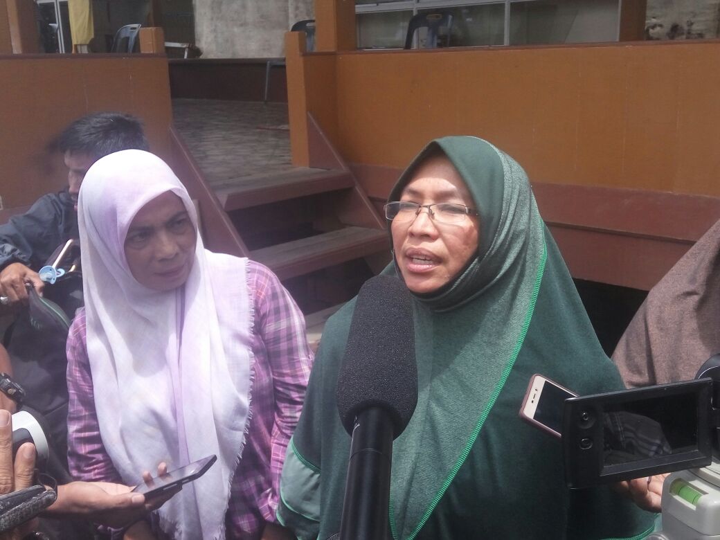 Warga Malaysia apresiasi hukuman cambuk di Aceh
