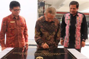 Gubernur resmikan kantor baru Dinas Regristrasi Kependudukan Aceh