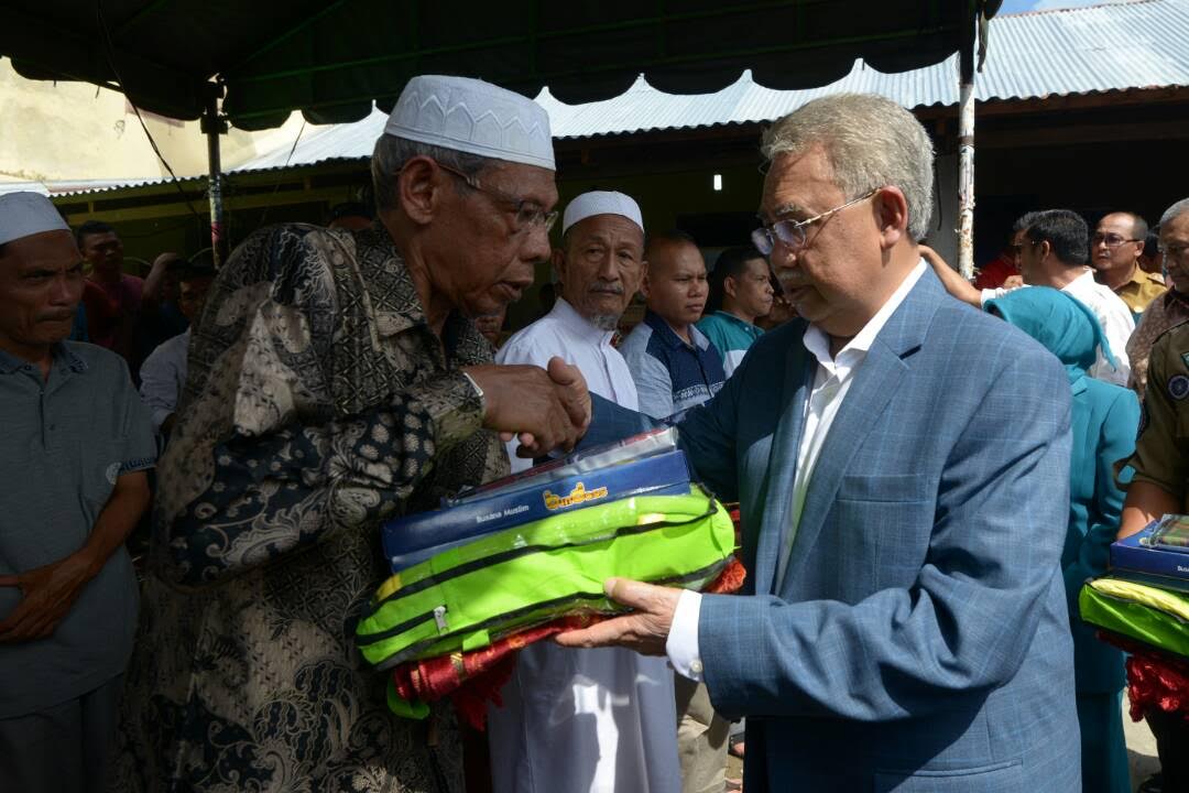 Pemerintah Aceh bantu korban kebakaran di Bireuen