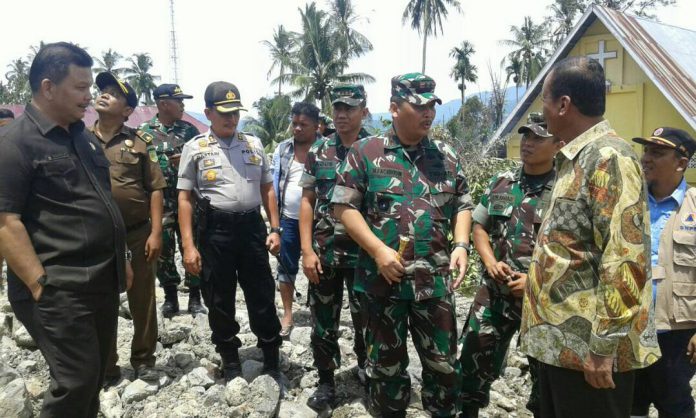 WhatsApp Image 2017-04-22 at 22.00.26 Tinjau lokasi banjir, Pangdam IM akan laksanakan karya bakti bersama warga