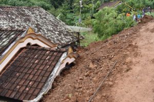 Longsor di Ponorogo, Gubernur jelaskan penyebab tanah runtuh