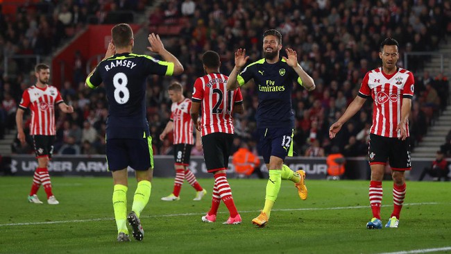 Kalahkan Southampton, Arsenal naik ke peringkat lima