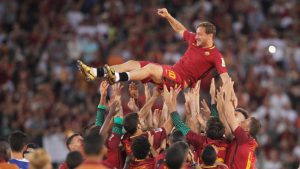 Totti: 786 penampilan, 307 gol, 1 Roma