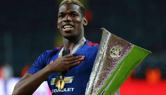 Bawa MU juara Liga Europa, Paul Pogba Ibadah Umroh