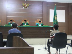 ICJR nilai hukum cambuk pasangan LGBT diskriminatif