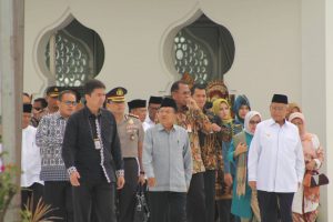 Tiba di Masjid Raya Baiturrahman, Jusuf Kalla disambut salawat badar