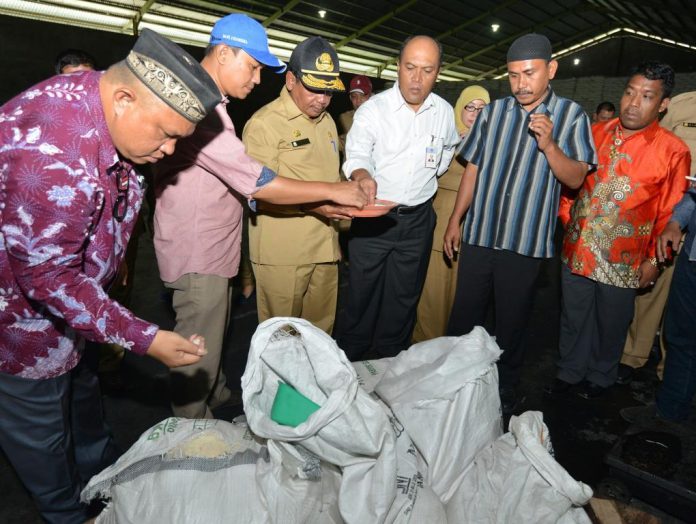 Sidak Stok Beras dan Gula 3