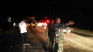 Gunung Pulot longsor, batu Gajah tutup jalan Banda Aceh - Calang