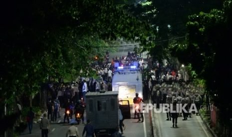 Polisi amankan 8 orang dalam aksi pro Ahok