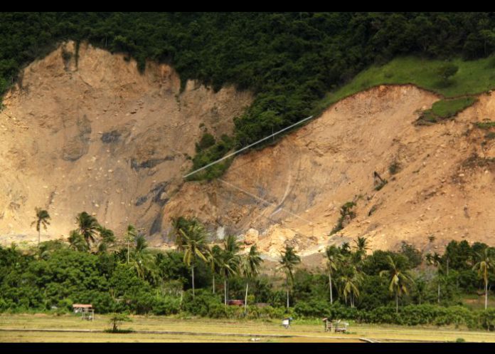 Penambangan-Anca-Kekeringan-Sawah-131016-Apls-3 Pemkab dan Kapolres diminta hentikan Galian C di Aceh Utara