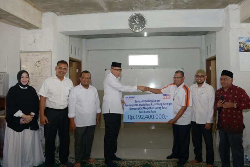 Wagub Aceh terima CSR dari BRI untuk pembangunan mushalla
