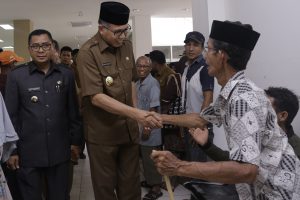 Wagub tinjau rumah sakit dan pelabuhan di Simeulue