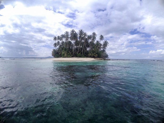 Pulau Madang Balung atau Pulau Spongebob
