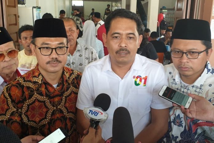 ketua-tkd-aceh-irwansyah-tengah-_190308141813-882