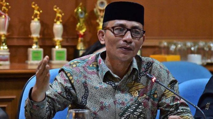 anggota-dpd-ri-asal-aceh-haji-uma