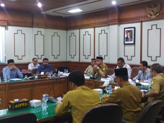 Pemerintah Aceh dan DPR Aceh