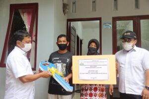 04D46E81-9340-4EFE-9A74-62805FEE693C