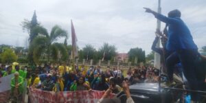 Mahasiswa Ajak DPRK Aceh Singkil Teken Petisi Tolak Omnibus Law UU Ciptaker