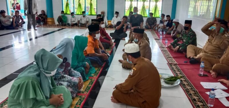 Delapan Warga Aceh Singkil Putuskan Masuk Islam