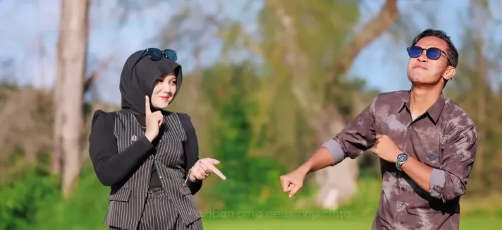 f5d33e879ac17c1055550722ae7e8a78